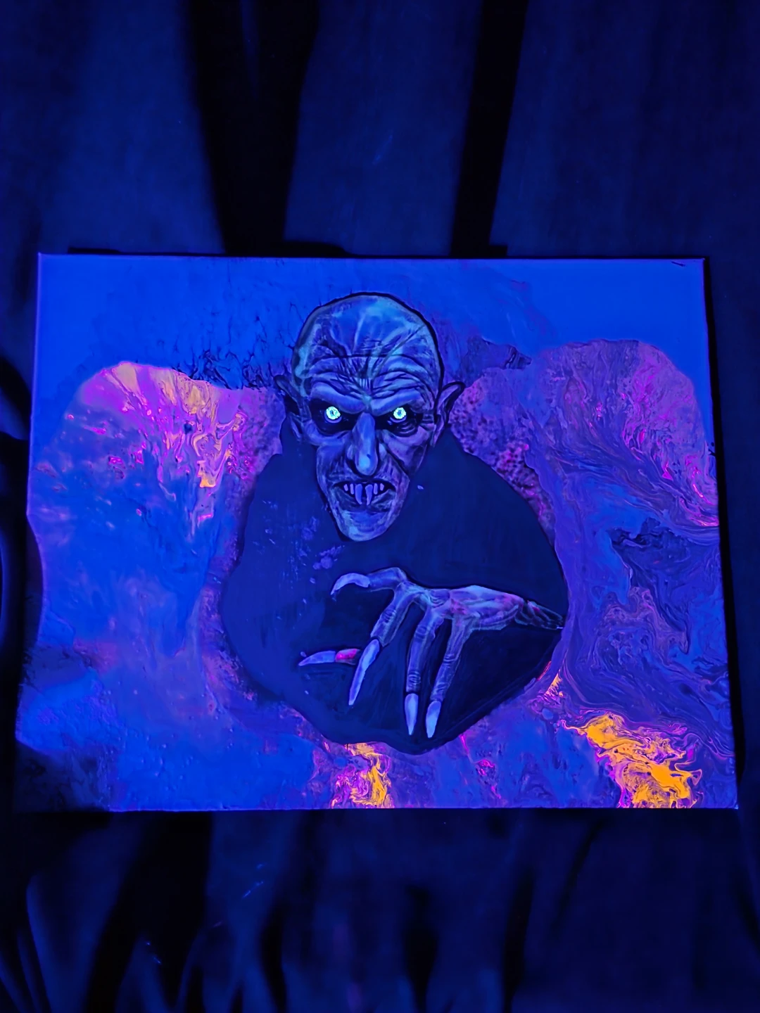 Acrylic Canvas Painting: The Creature That Lives in Darkness - photo 2