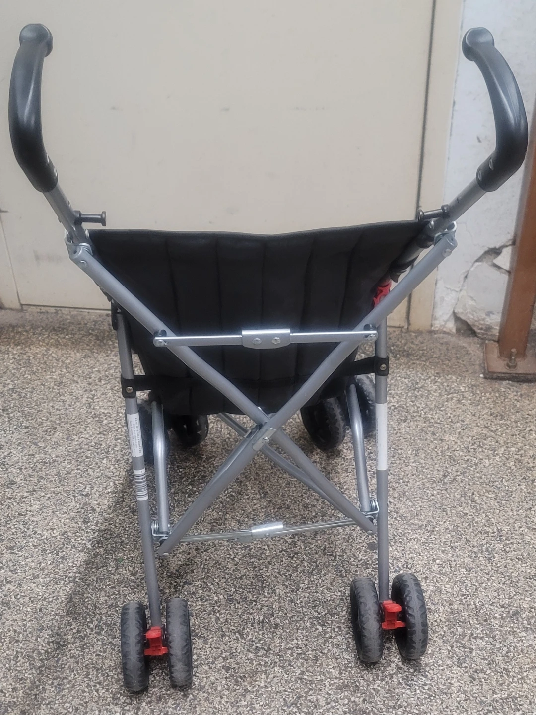 Black umbrella stroller - photo 2