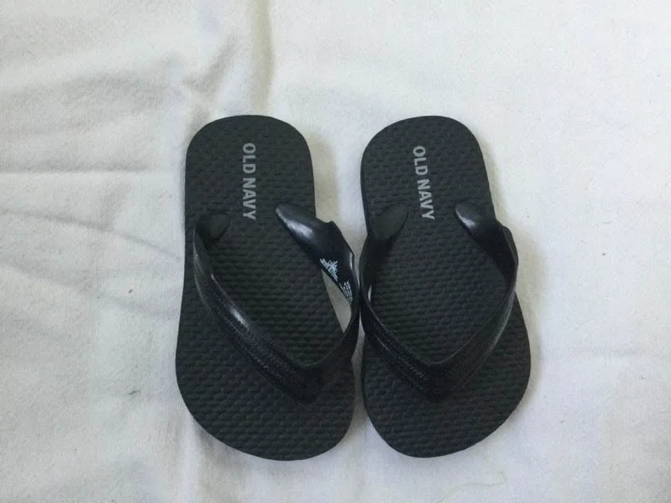 Baby girls sz 5 shoes & sandas