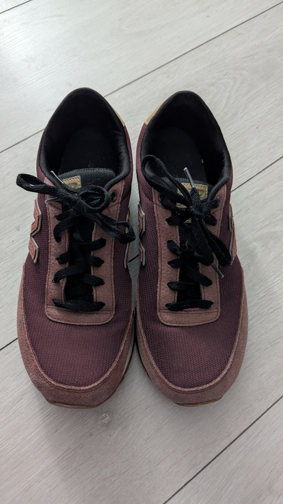 New Balance 50 Shoes, Size 9.5 - photo 2