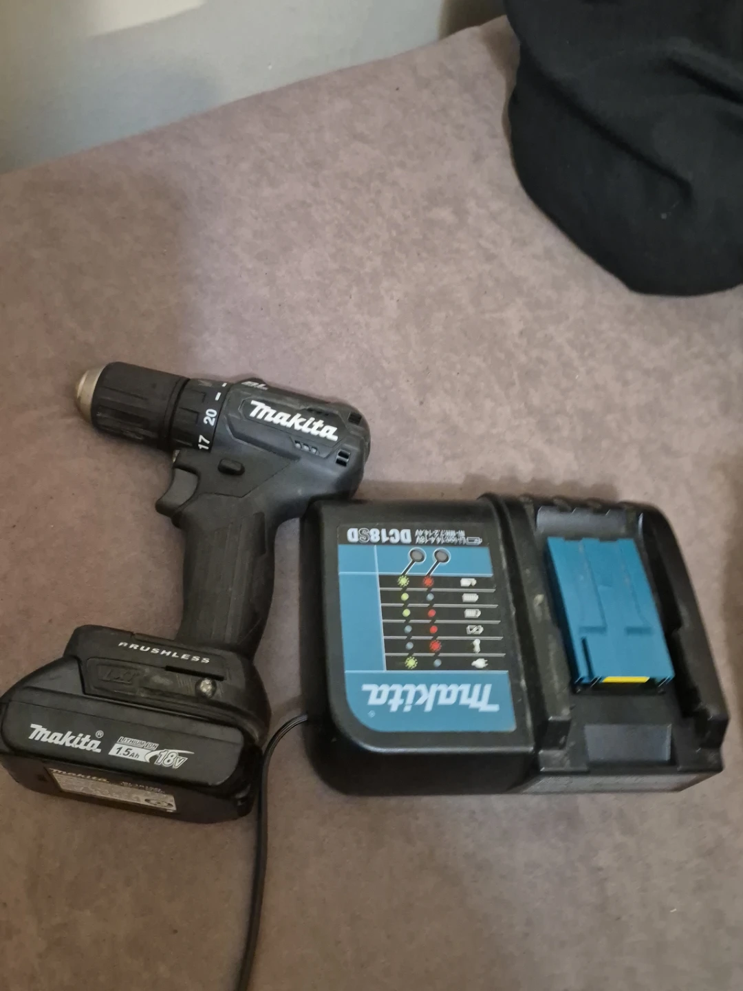 Hilti SD 2500 & Makita Drill - photo 3