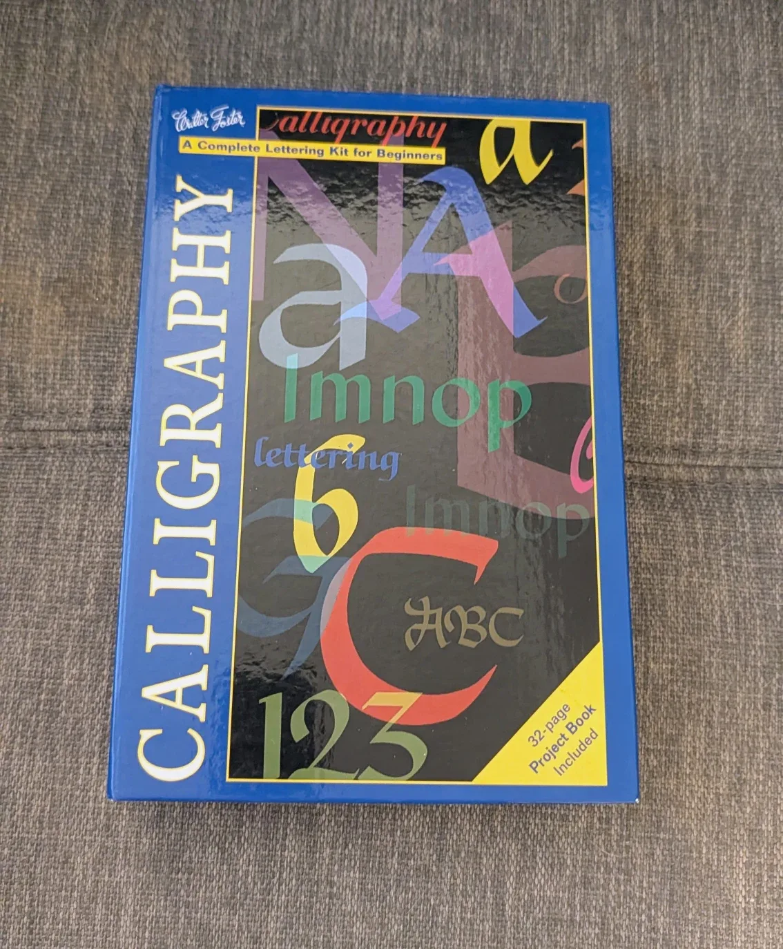 Walter Foster Calligraphy Kit for Beginners