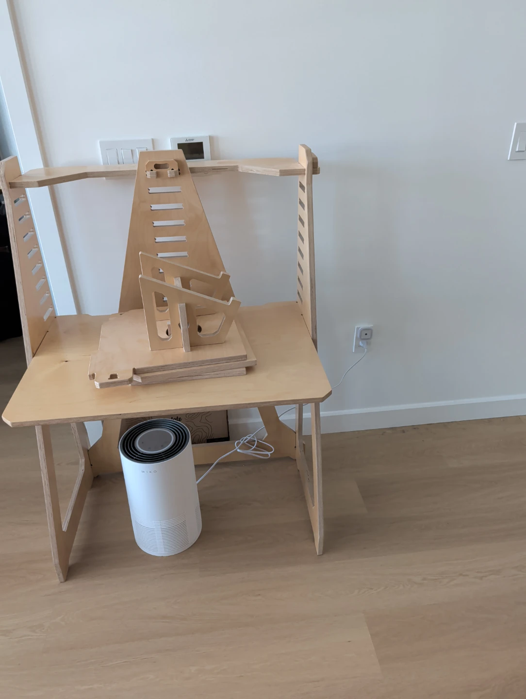 Modular wooden desk
