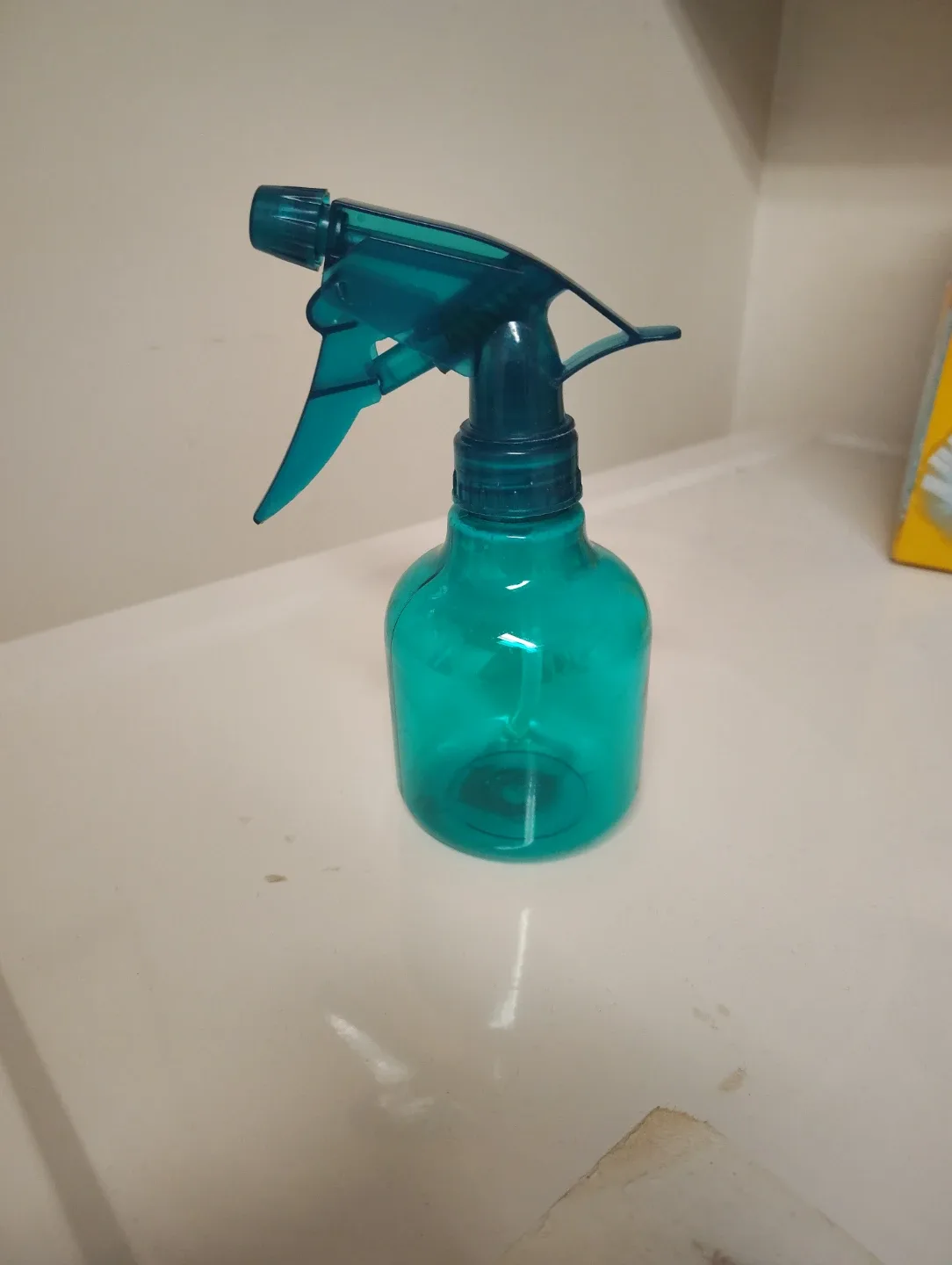 Spray Bottles - Green, Blue, White image indicator(3)