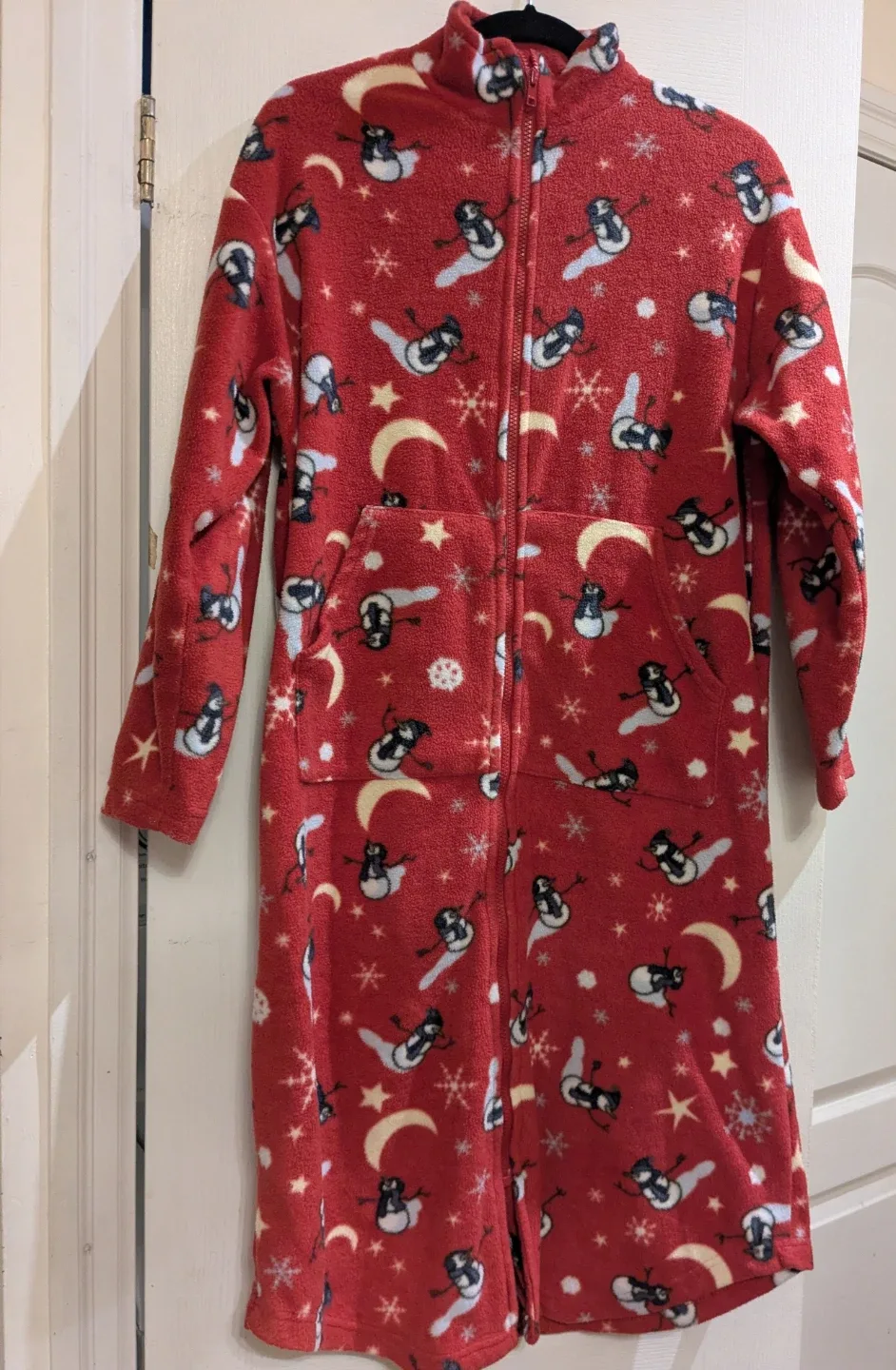 Red Fleece Zip-Up Robe with Snowman Pattern
