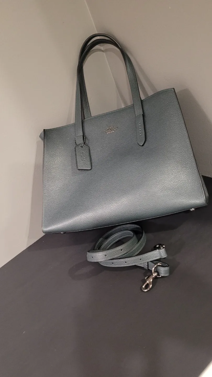 Coach Charlie 40 Carry bag image indicator(5)