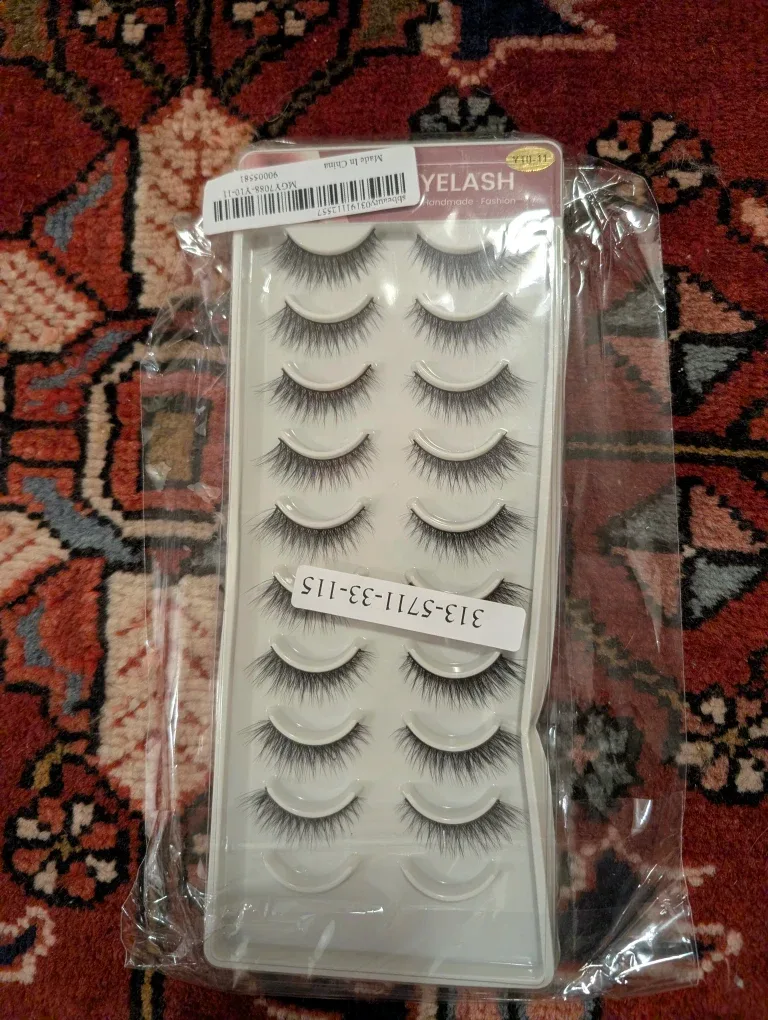 Sheglam False Eyelash Bundle - New! image indicator(4)
