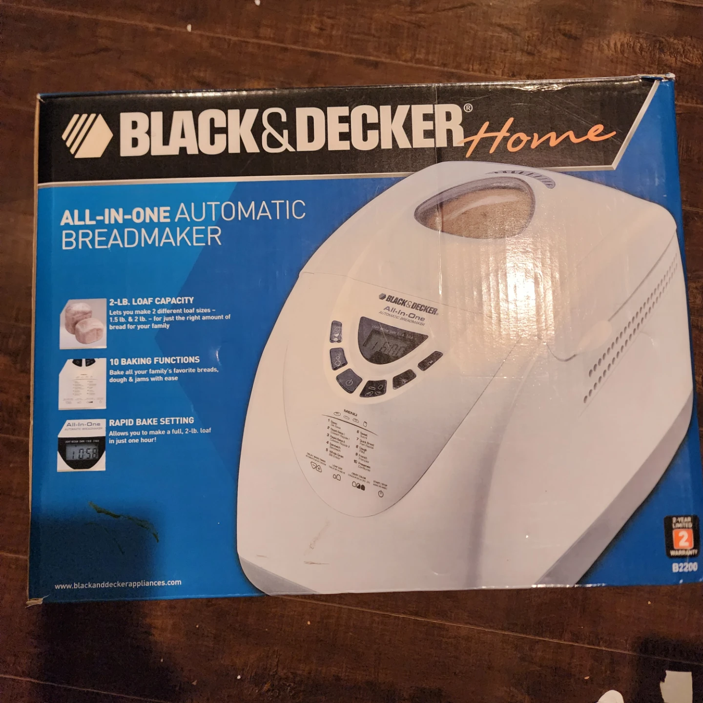Brand new in box Black & Decker All-In-One Automatic Breadmaker