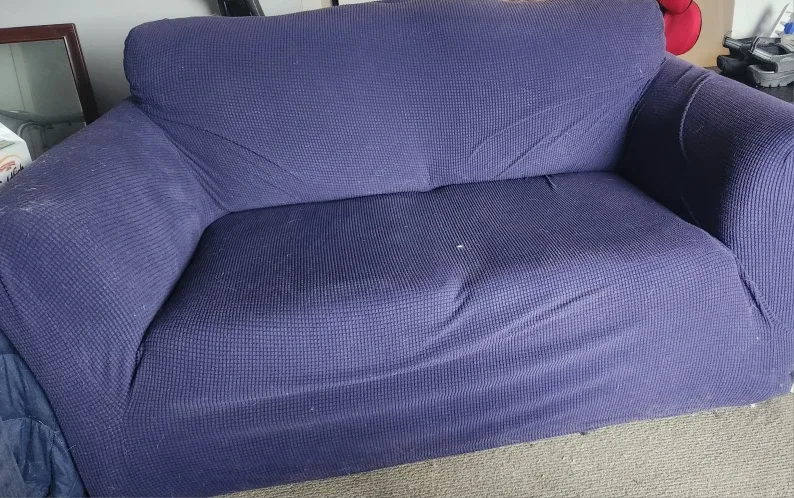 Armchair & Loveseat image indicator(2)