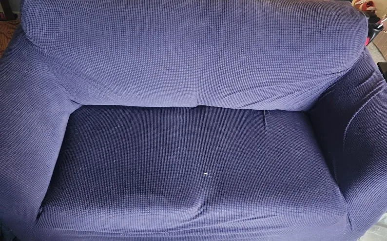 Armchair & Loveseat image indicator(3)