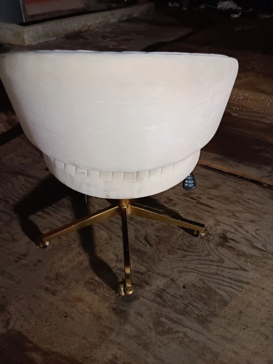 CB2 Rue Cambon cream office chair - photo 3