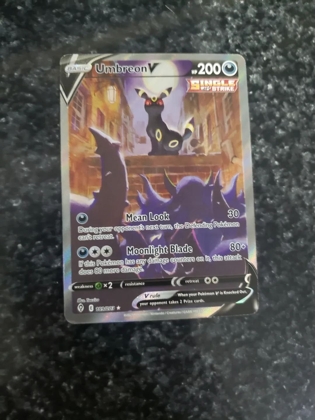 Mint Umbreon V Pokemon Card