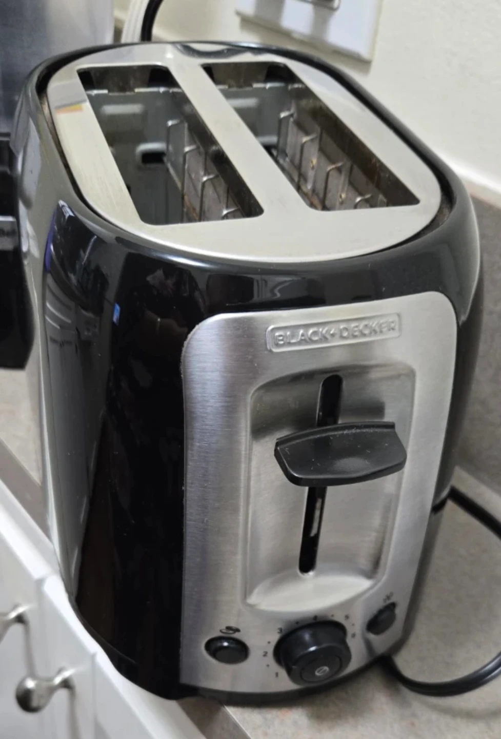 Black & Decker Toaster - photo 3
