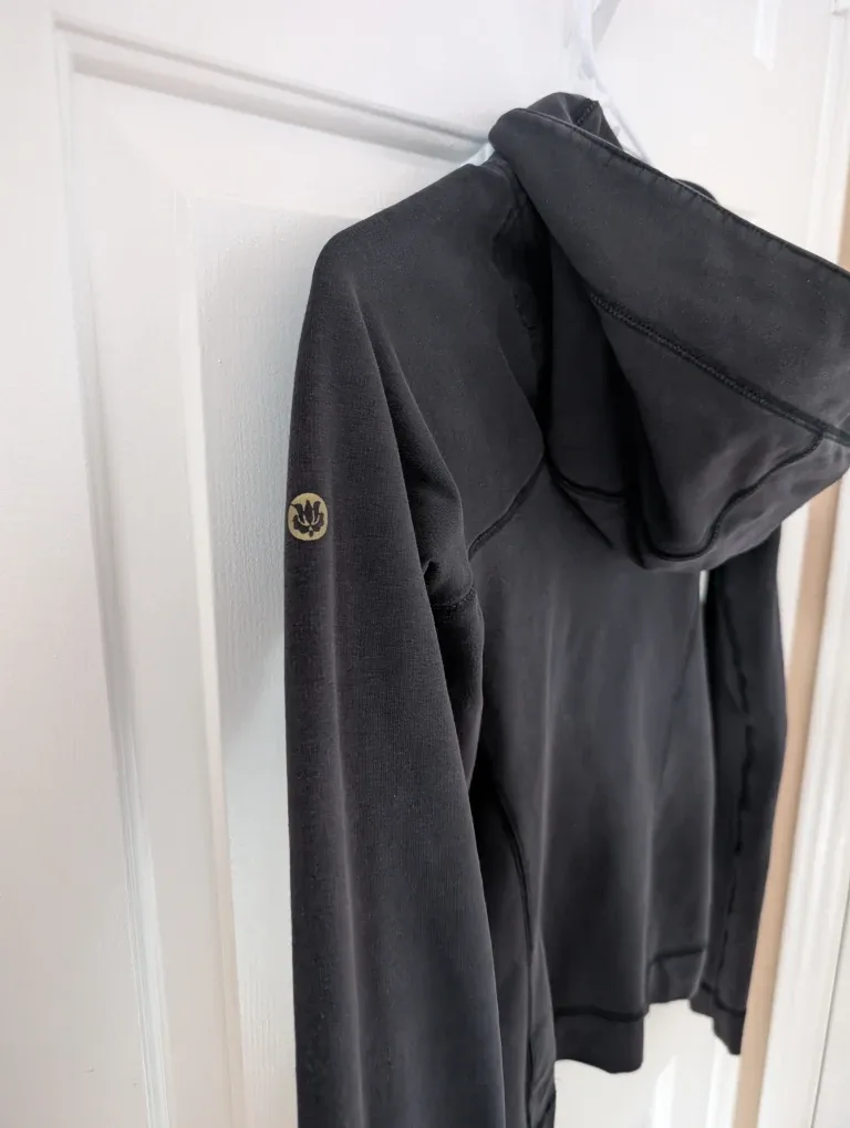 UB Sports Black Hoodie Size S/P #Cleanout image indicator(3)