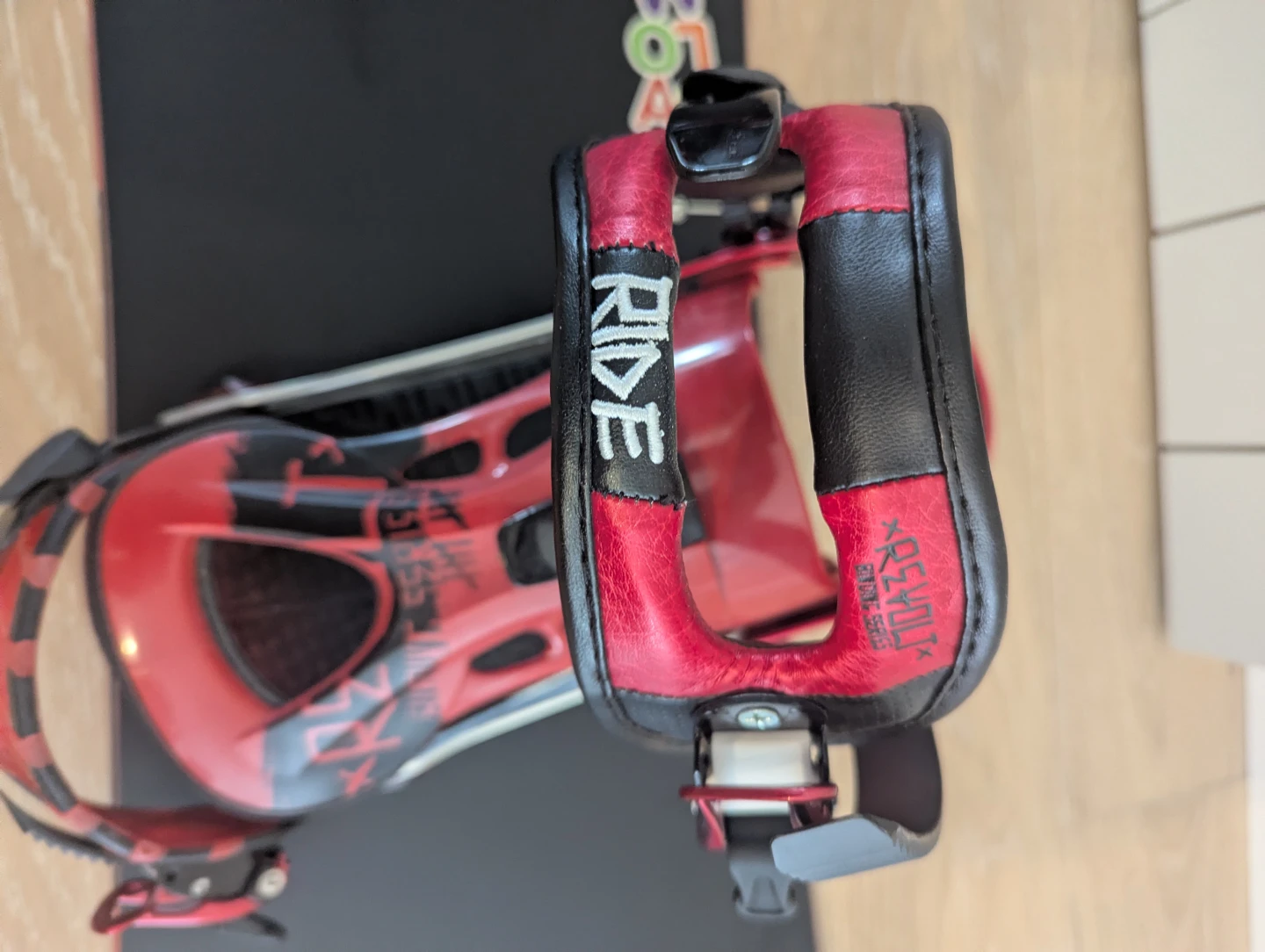 Salomon Drift Rocker 154 Snowboard with Ride Bindings