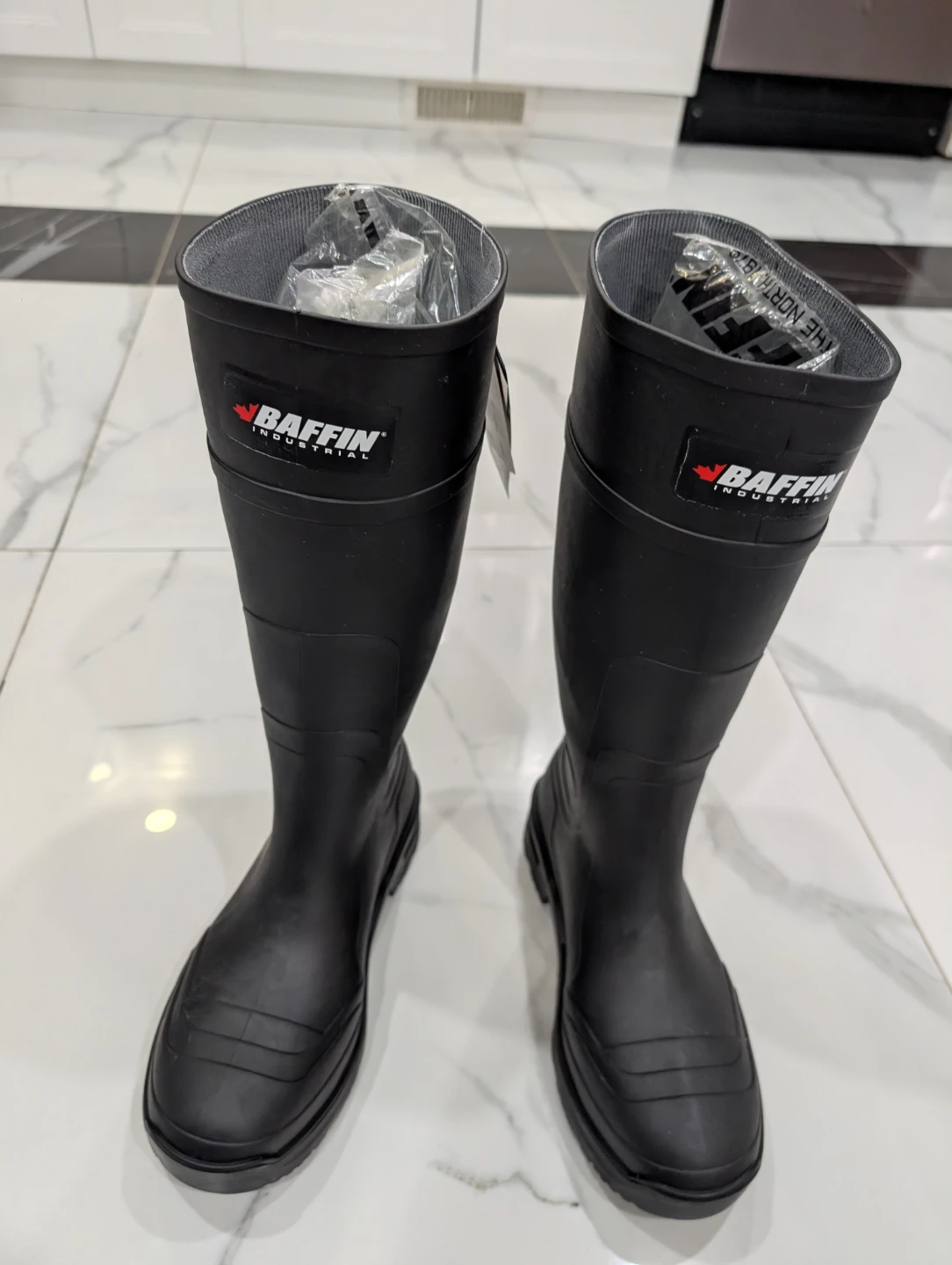Baffin Industrial Waterproof Rubber Boots - New - photo 2