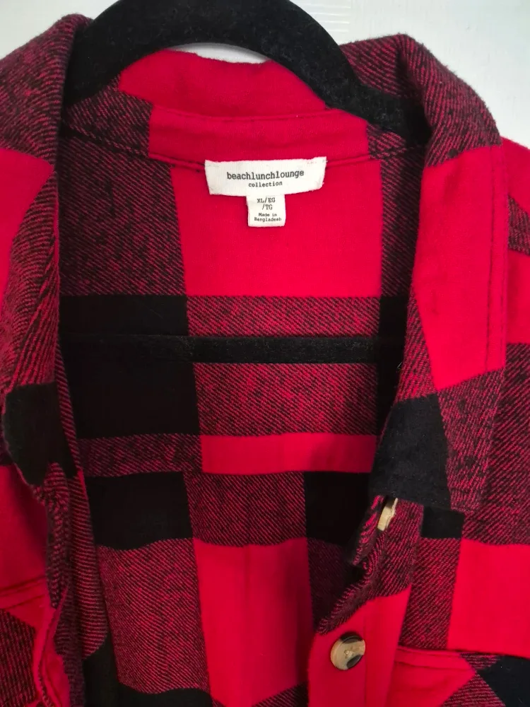 Beach Lunch Lounge Red & Black Plaid Flannel Ladies XL image indicator(2)