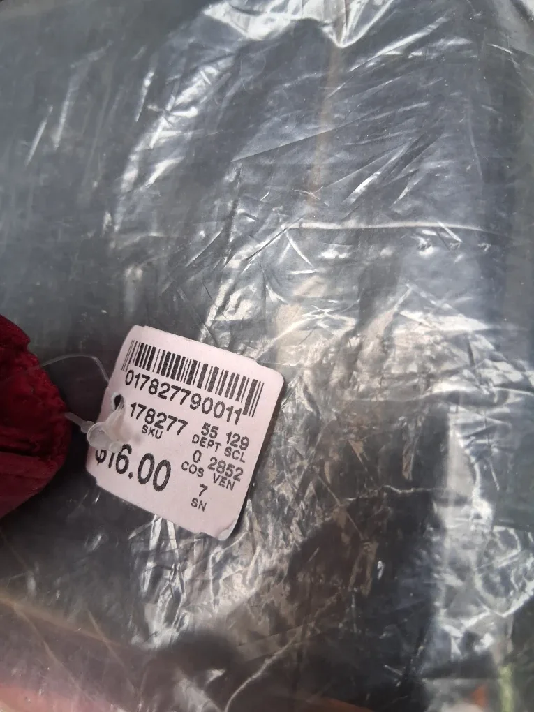 Burgundy Clutch Bag image indicator(4)