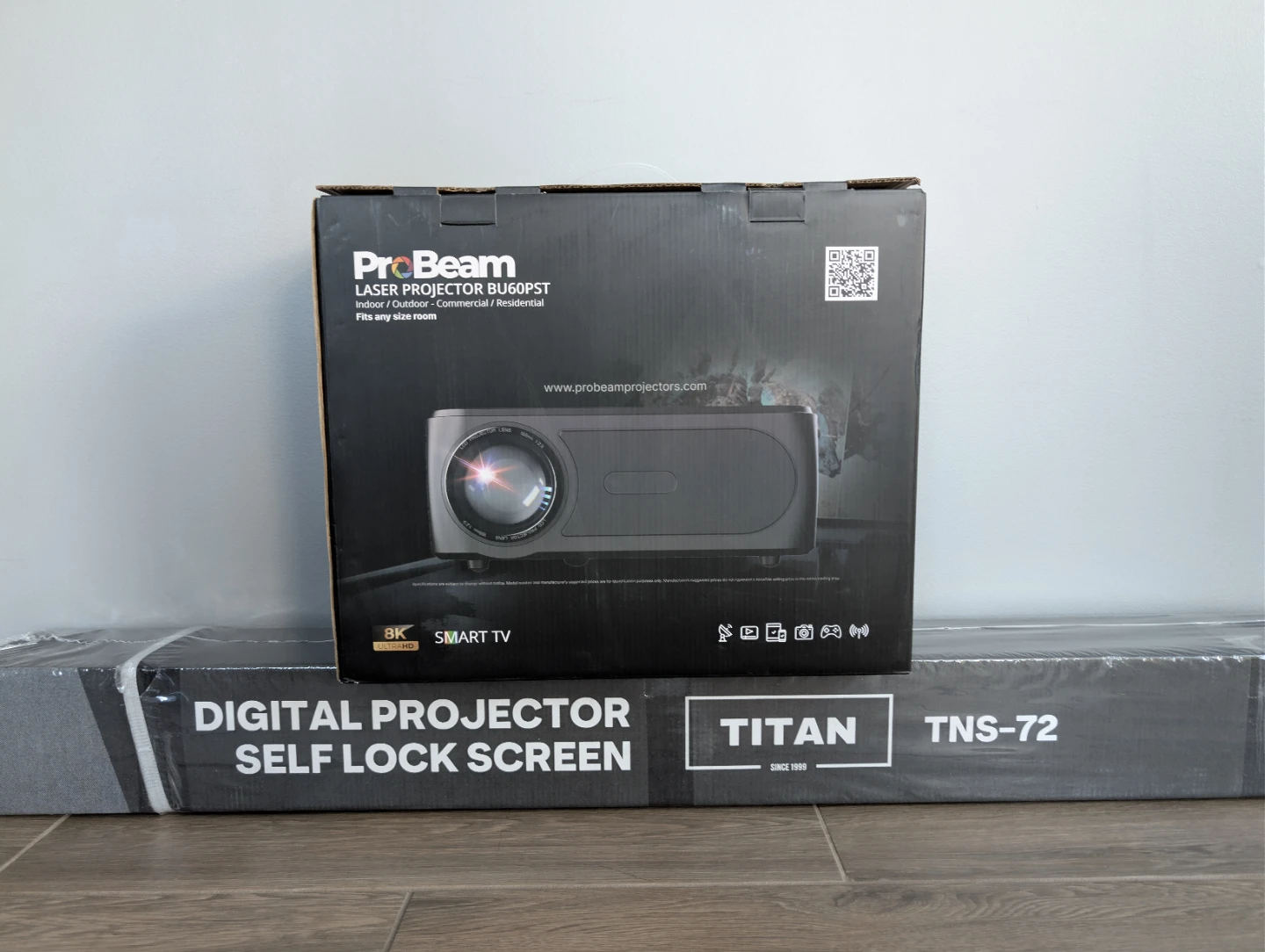 ProBeam BU60PST Laser Projector + Titan TNS-72 Screen