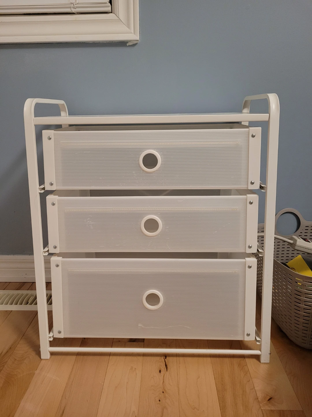 Ikea Lote 3 drawer chest