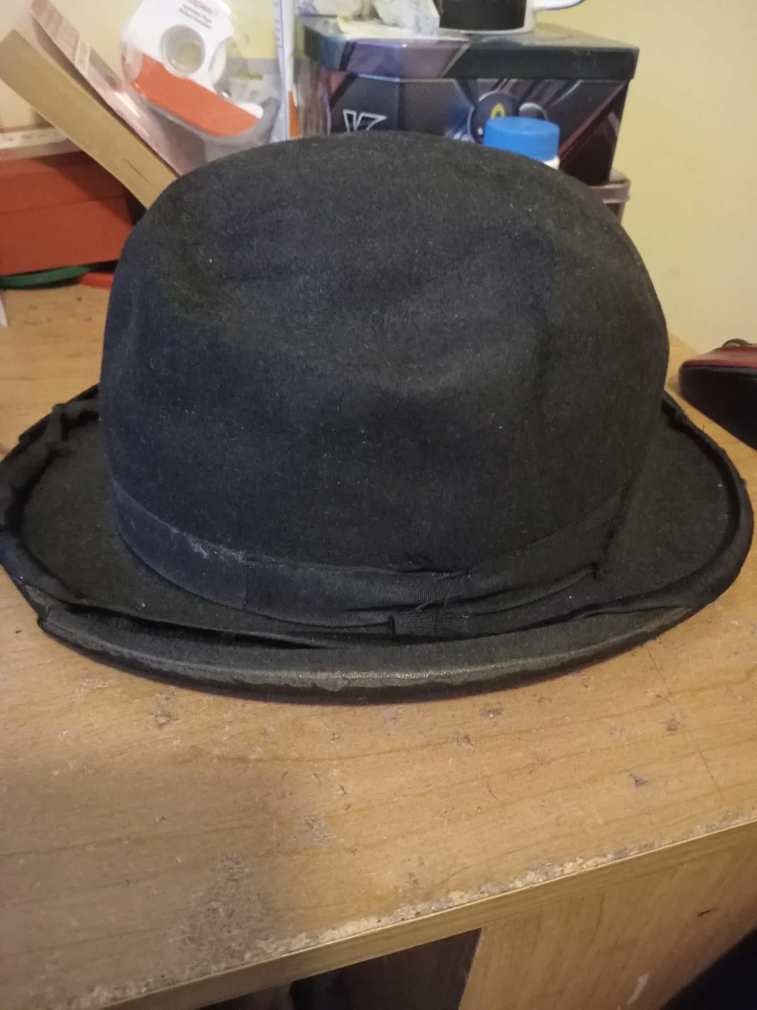 BOWLER'S HAT image indicator(4)