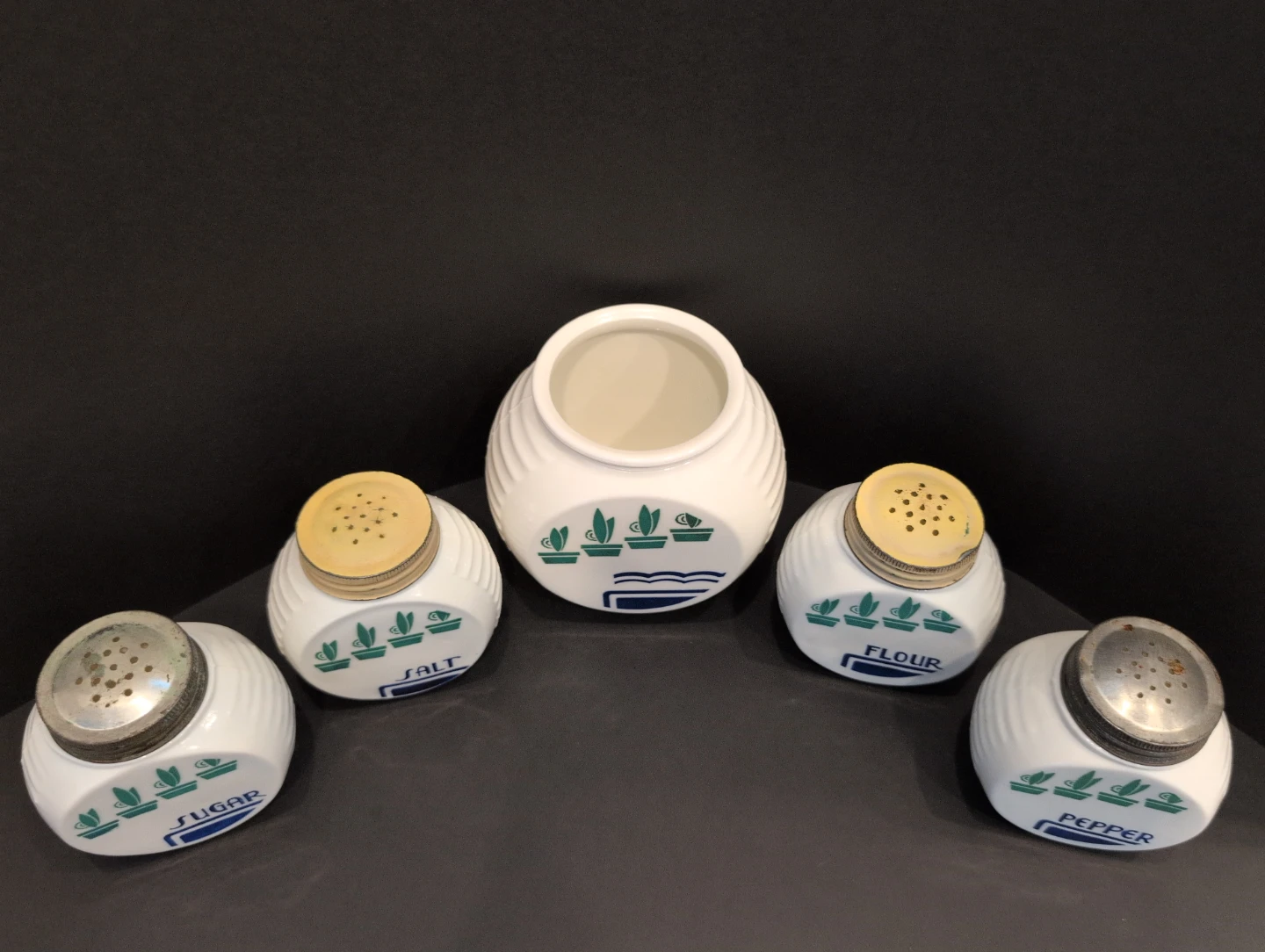 Vintage Fire King Vitrock Range set - UV Reactive Uranium Glass - photo 2