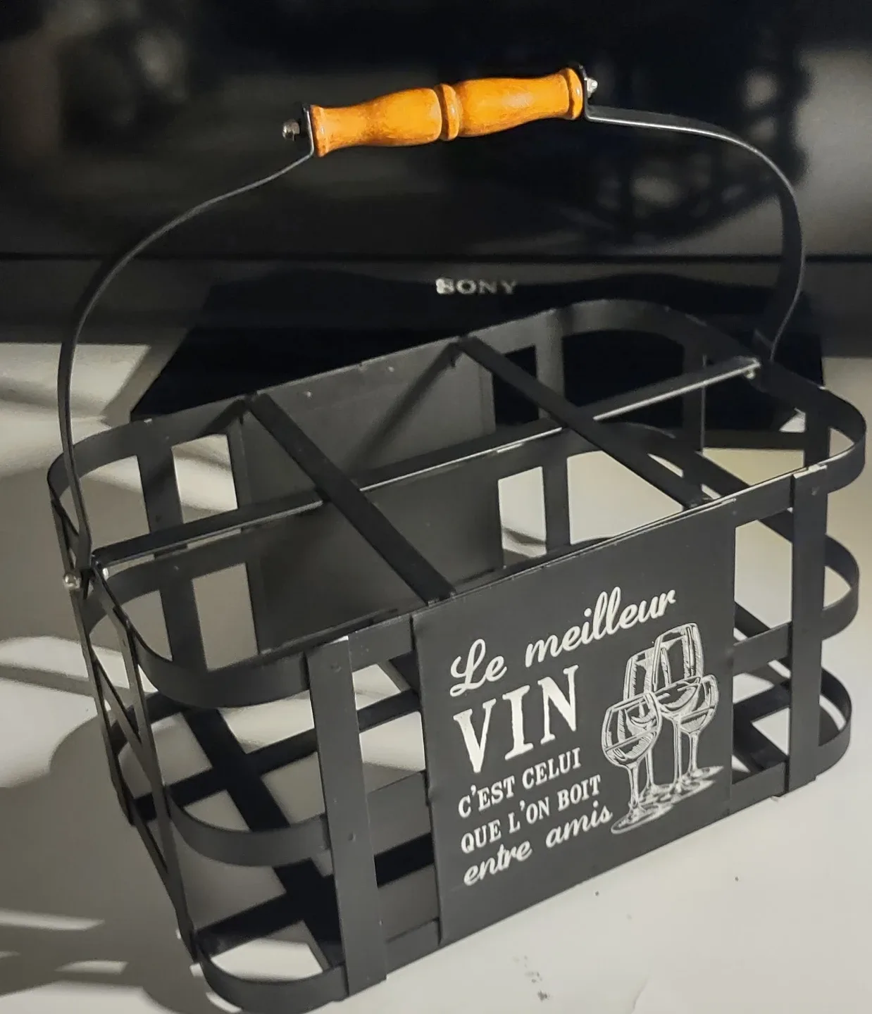 (NEW) Metal Wine Bottle Holder with Handle - #Cleanout image indicator(7)