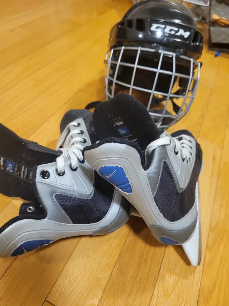 Nike Hockey Skates - Size US 4 image indicator(2)