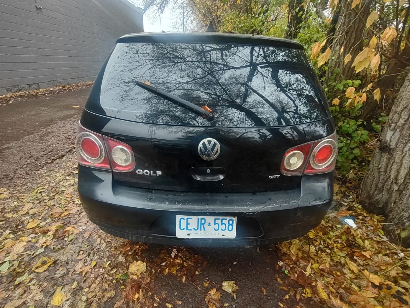 Volkswagen Golf City - Black