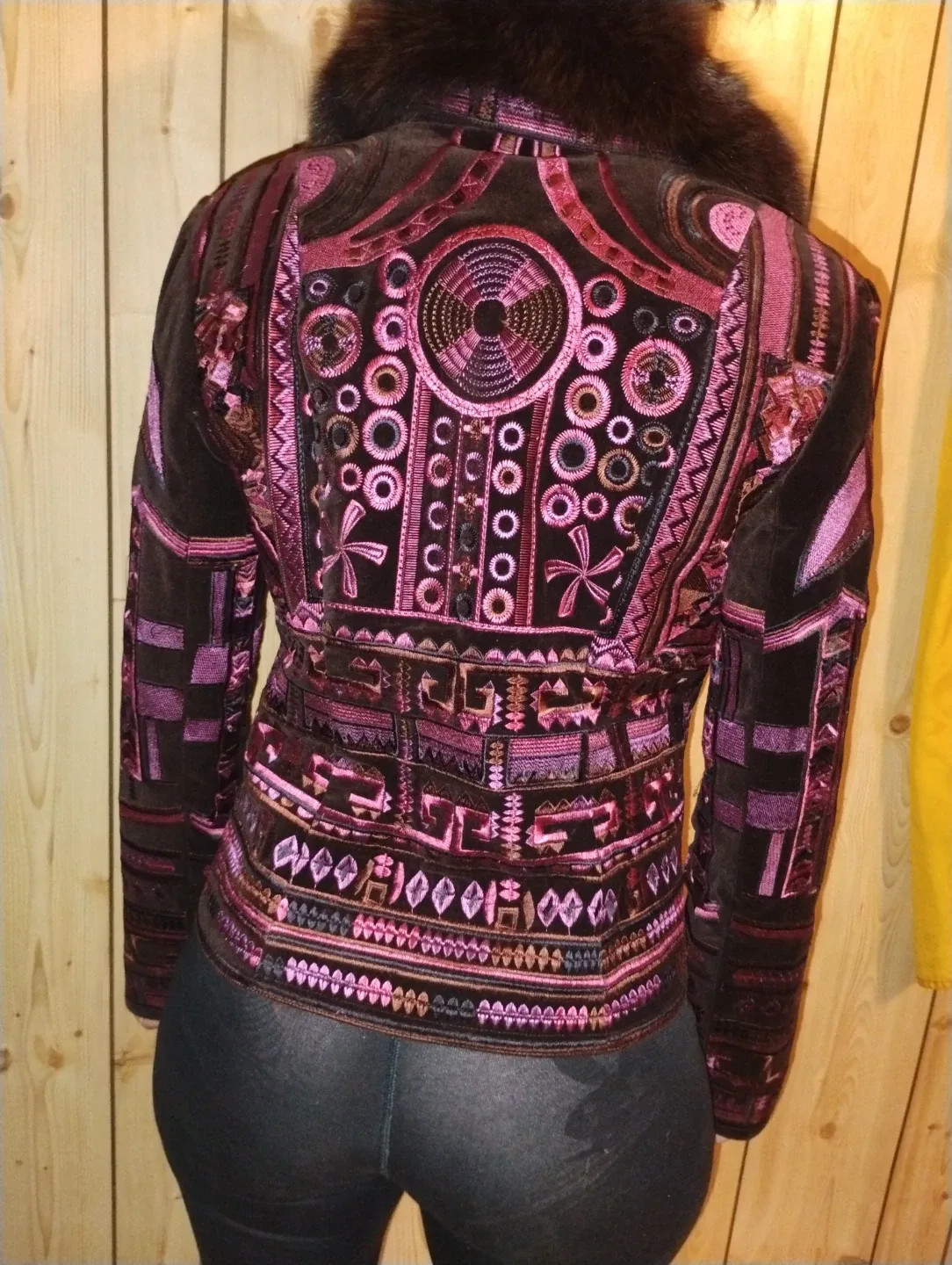 Embroidered Velvet Jacket with removable Faux Fur Collar image indicator(4)