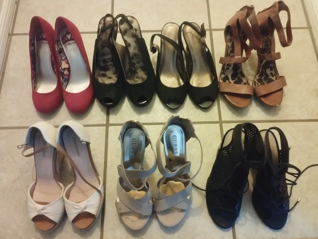 Women's Heels Collection, size 7.5 image indicator(2)