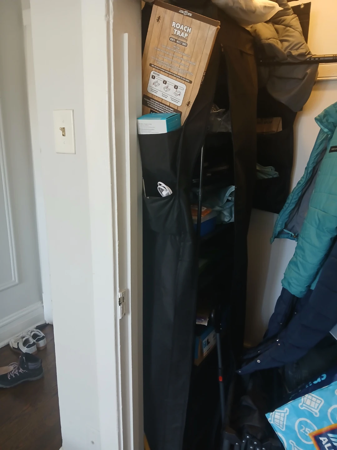 VTRIN Vertical Narrow Shoe Rack Organizer - Black - photo 3