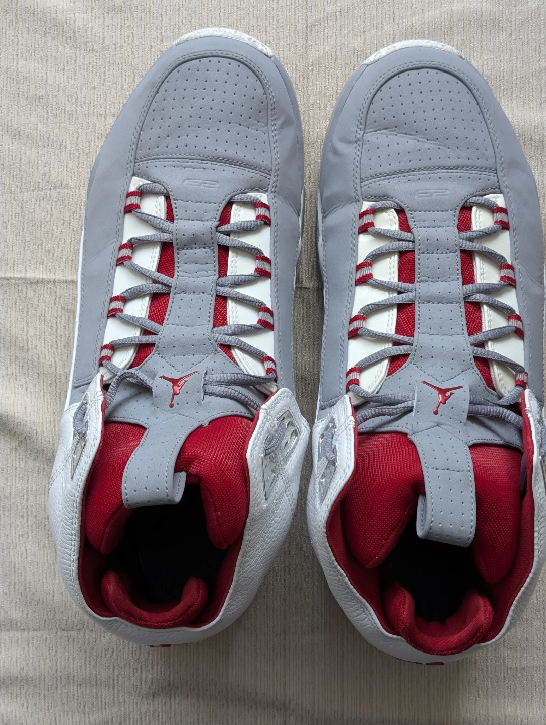 Air Jordan 23 White/Grey/Red