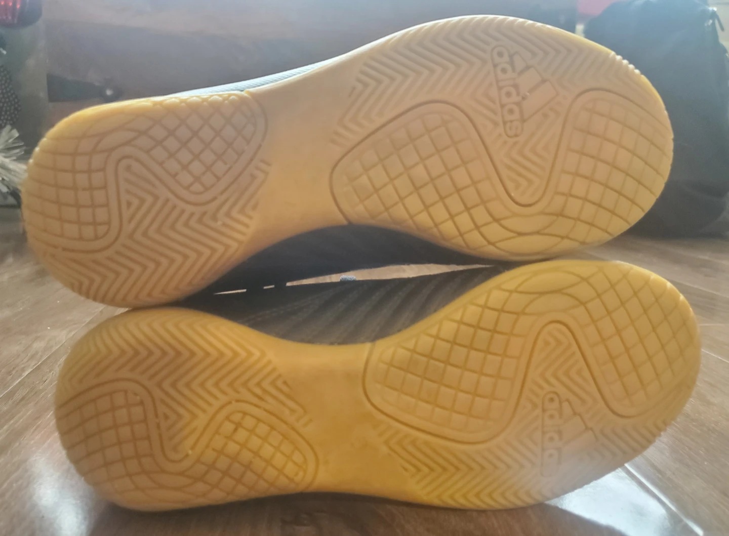 Adidas X Tango Indoor Soccer Shoes - US 1 Kids - photo 3