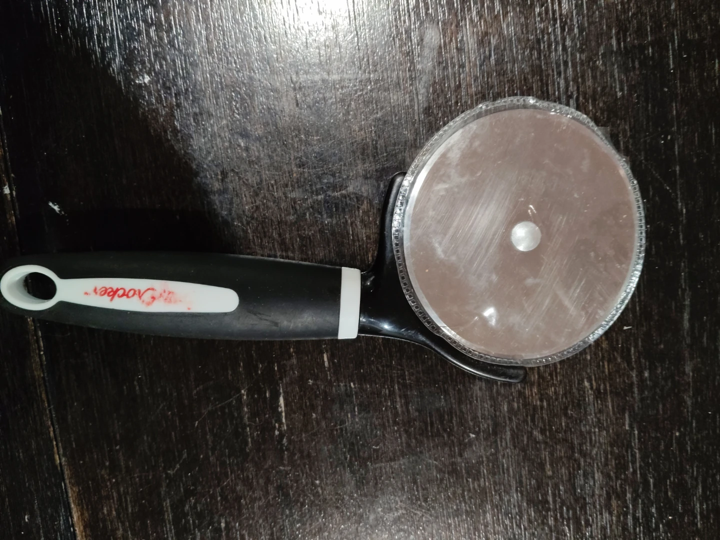 Crocker Pizza Cutter