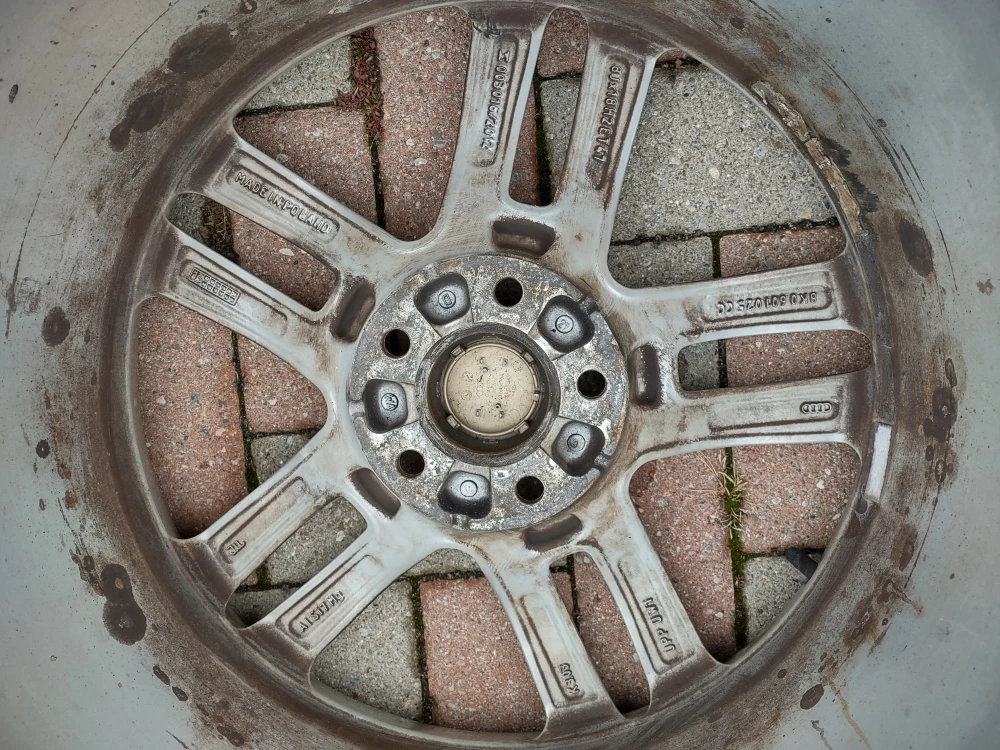 #cleanout Audi Alloy Wheels with Tires - Set of 4 - photo 4