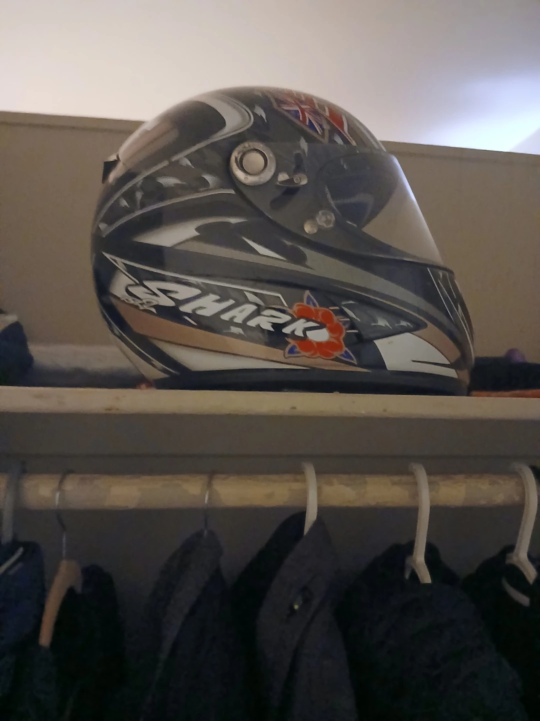 Shark Motorcycle Helmet - photo 2