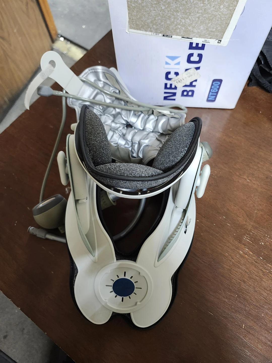 Neck Brace Traction Therapy for Neck Pain - photo 3