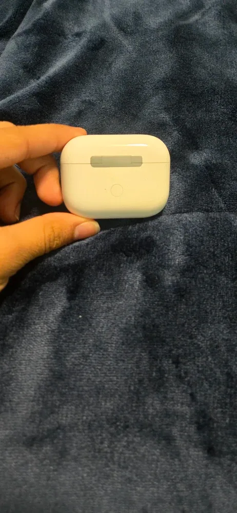 Apple AirPods Pro 2nd Generation image indicator(3)