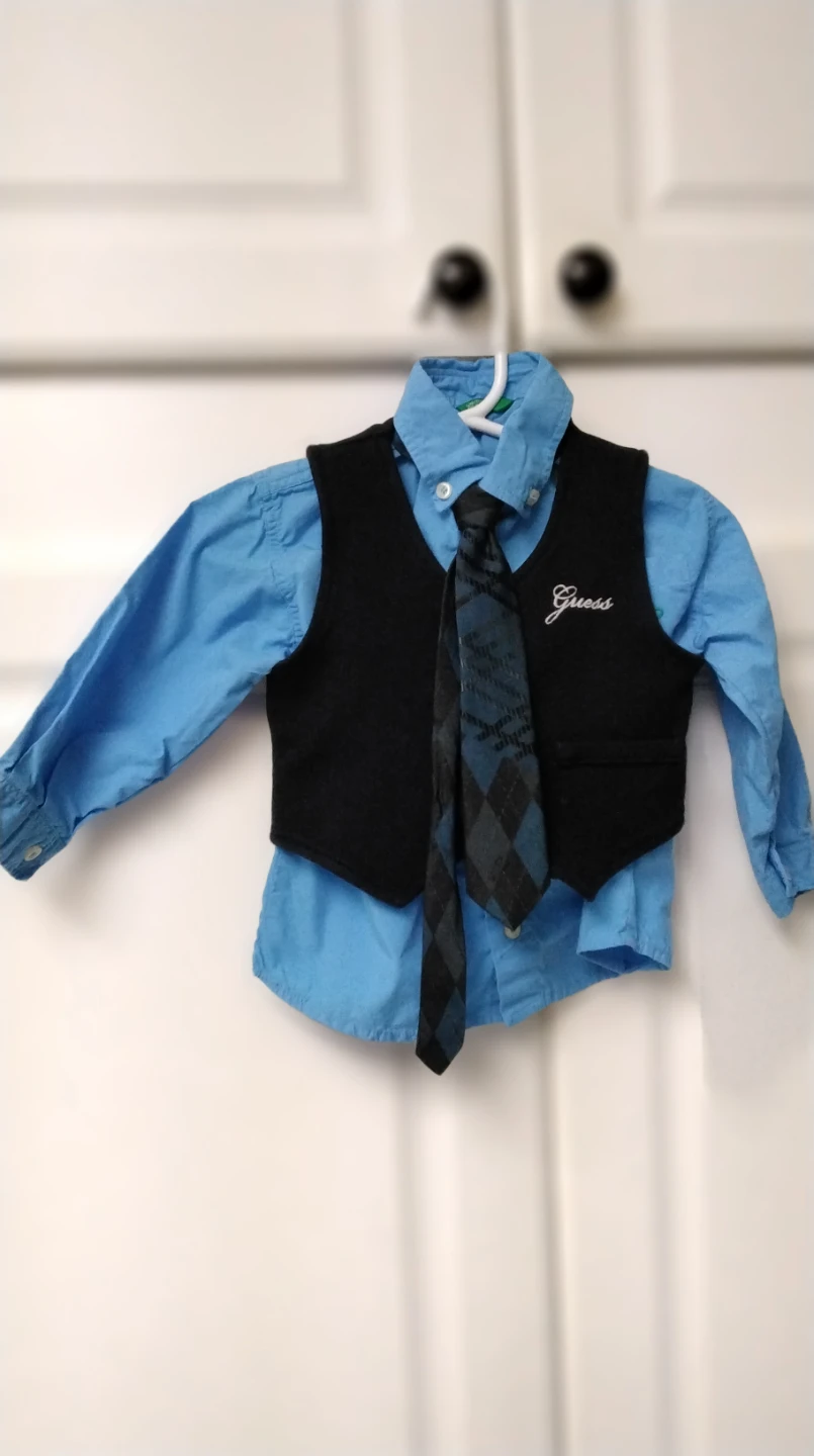 Guess Kids Outfit - Shirt, Vest, Tie & Pants for 12 mts baby!