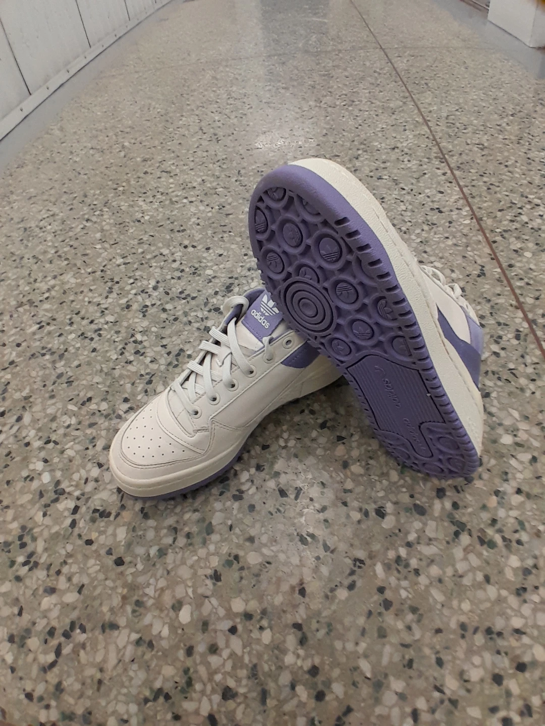 Adidas Forum Low Women's Sneakers  Girls 7 - photo 5