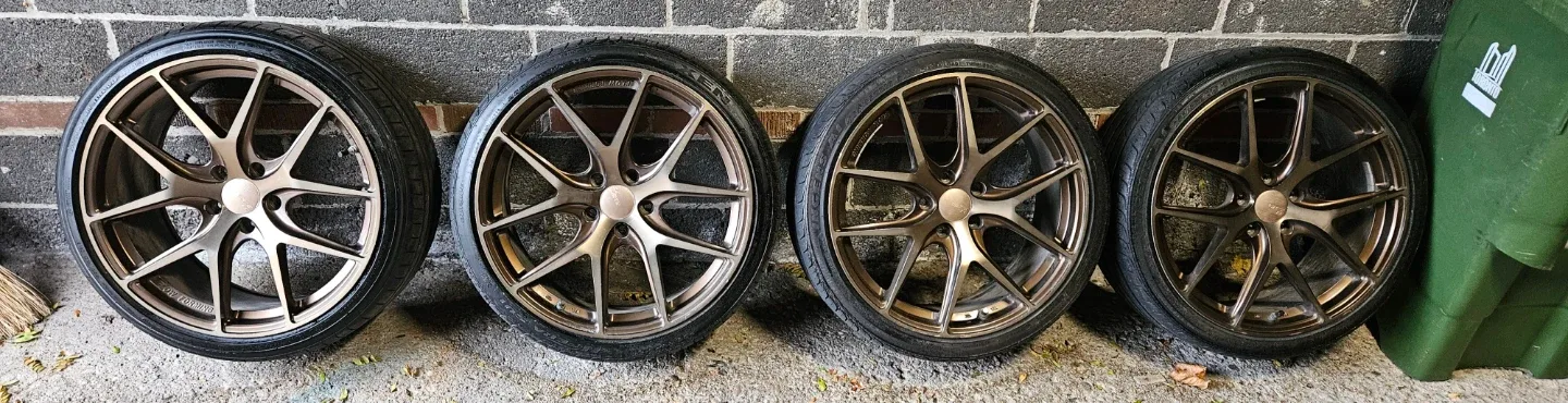 235/35/19, 5 x 114.3. Fast FC04 wheels and summer tires image indicator(4)