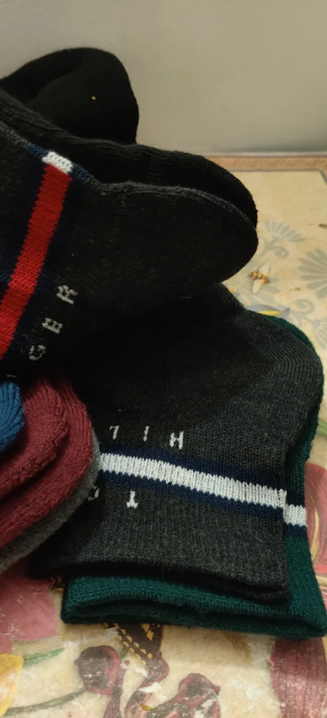 Tommy Hilfiger Cushion Quarter Cut Socks - Size 7-12 (New) image indicator(4)
