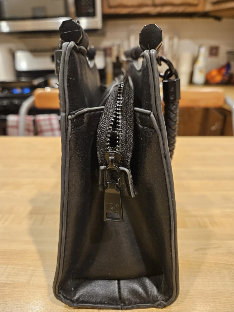 NBM Black Leather Handbag - photo 4