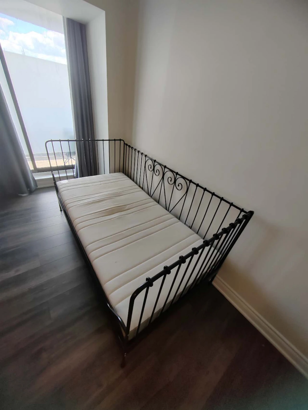 🥕IKEA Hemnes Daybed Frame - Black/Brown