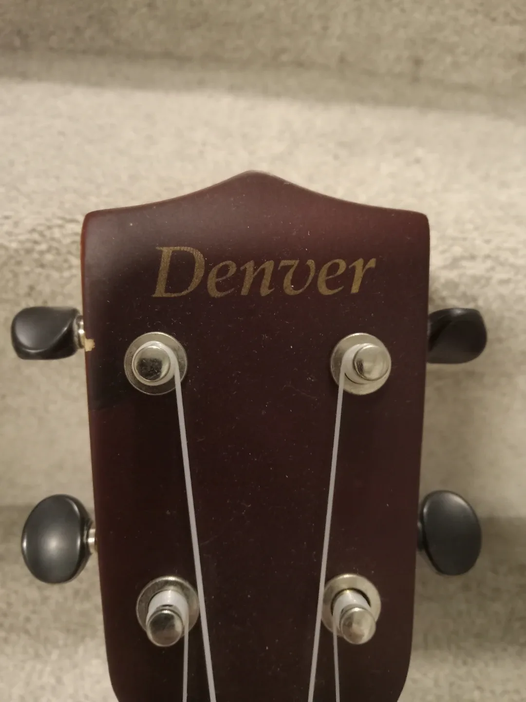 Denver DUKE-B/N Ukulele