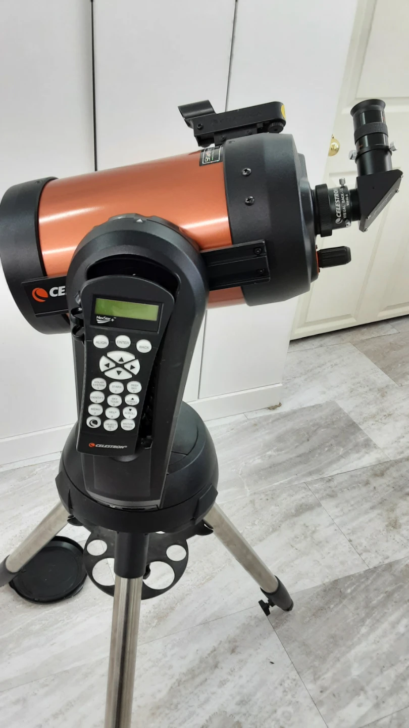 Celestron NexStar 6SE Telescope - photo 3