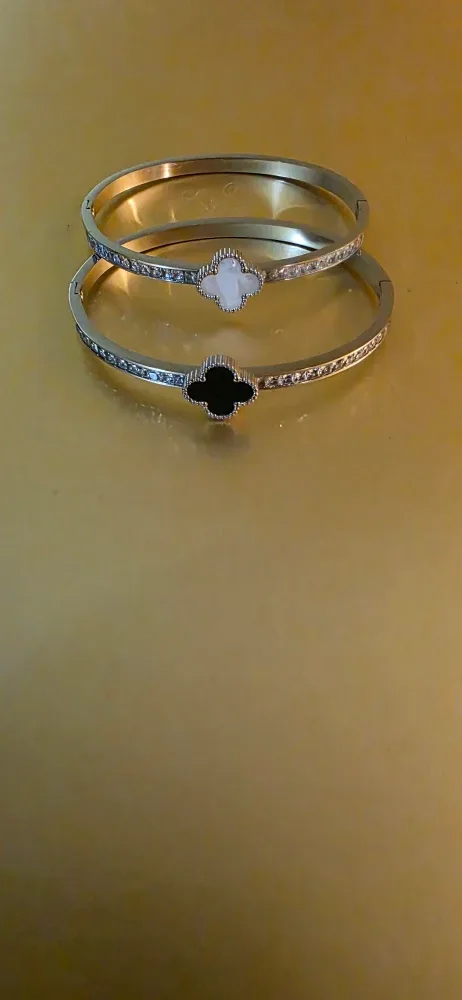 C  Bangle Bracelet Set image indicator(5)