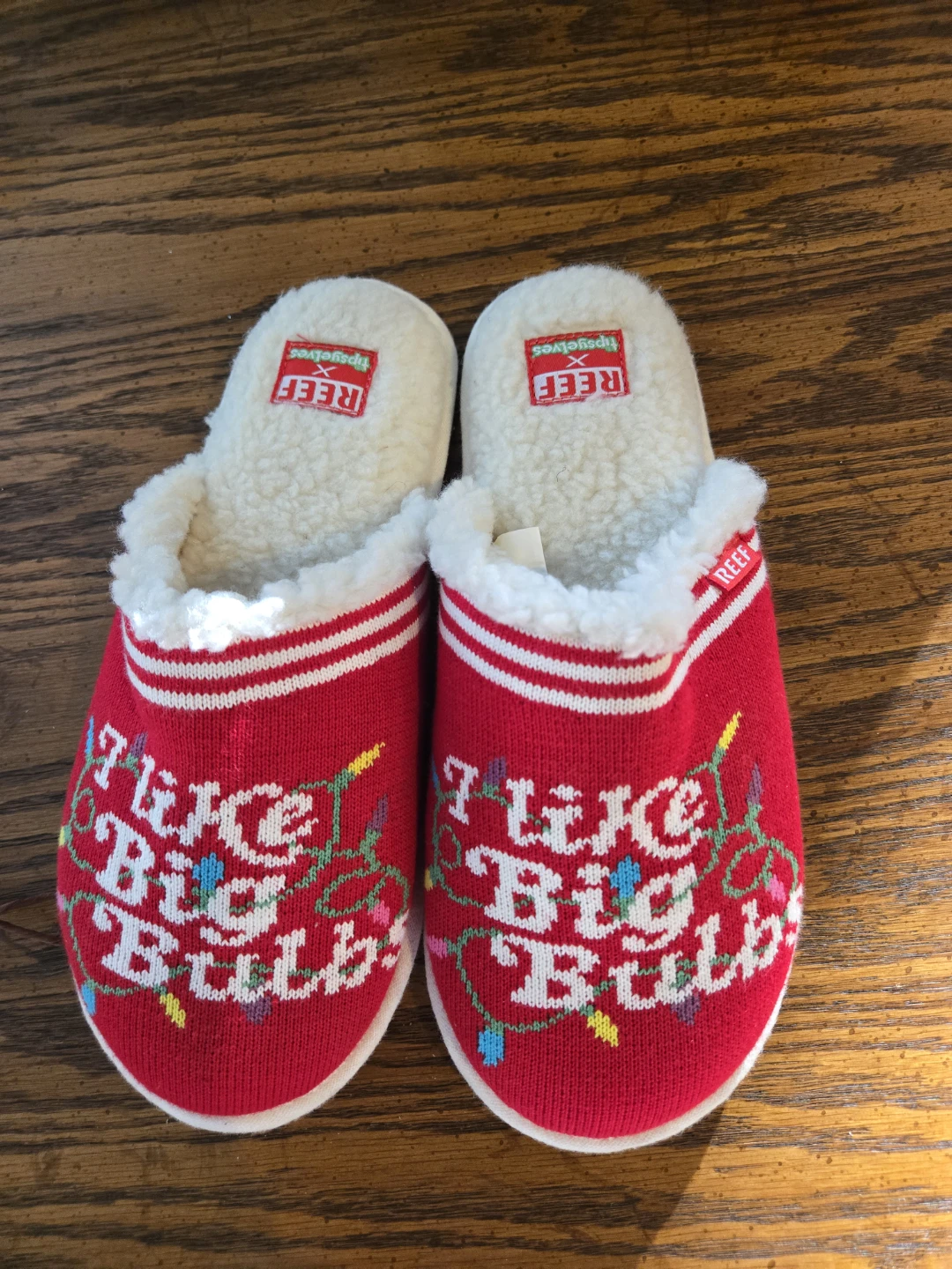 Reef Slippers "I Like Big Bulbs" - Size L