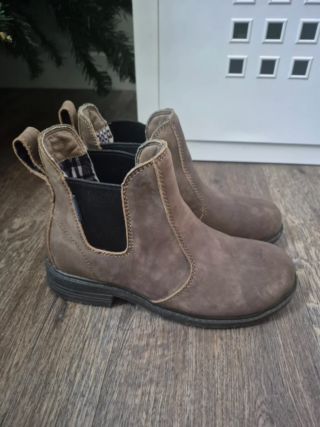 Comfy Moda Legend II All-Season Waterproof Boots image indicator(4)